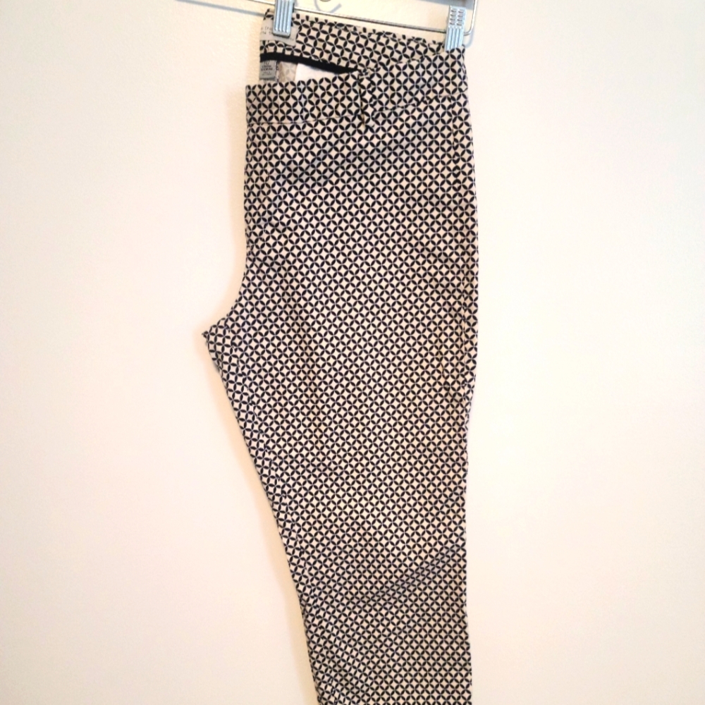 Gap size 10 cropped pant